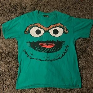 Oscar the Grouch Sesame Street Men’s L Tee